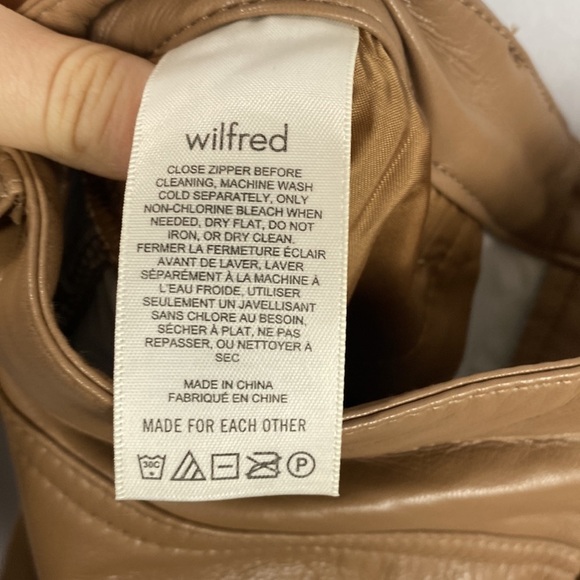 WILFRED The Melina™ Pant High-Waisted Vegan Leather Pants CONSTANT CARAMEL - Picture 14 of 15